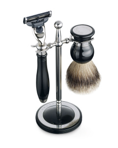 Classic Shaving Set & Stand Black Handle/super Badger Brush