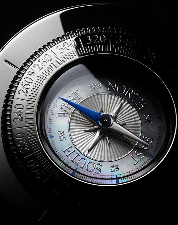 voyager compass